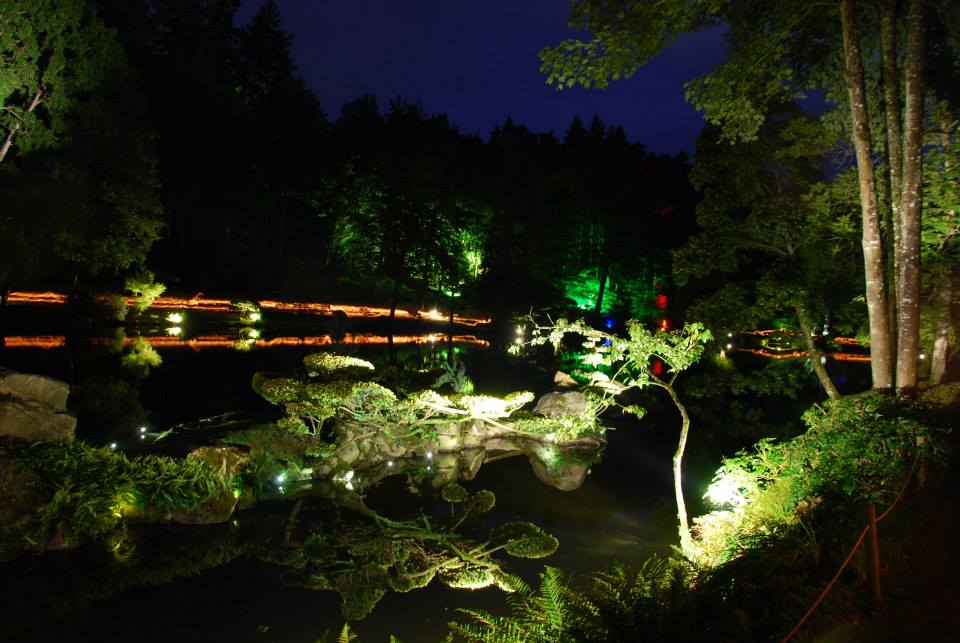 Le parc de Maulevrier vu de nuit